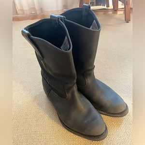 Rare Redwing 1116 Pecos Boots. Size 10